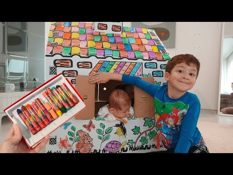 Eylül ve Poyraz Renkli Boyalarla Karton Ev Boyama Yaptı Tufan Bebek Hiç Beğenmedi | fun kids video