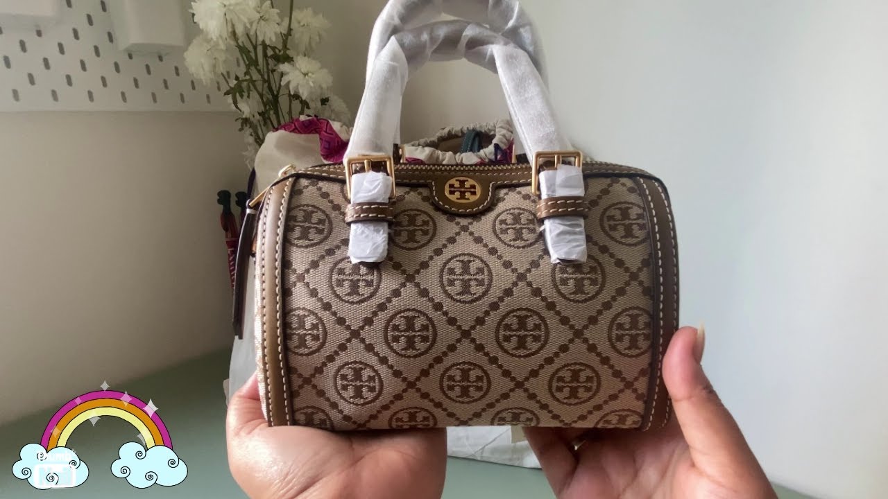 CHEAT DAY - In love with this Tory Burch mini barrel bag in Navy (compare  to LV nano speedy) : r/Louisvuitton