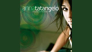 Video thumbnail of "Anna Tatangelo - Essere una donna"