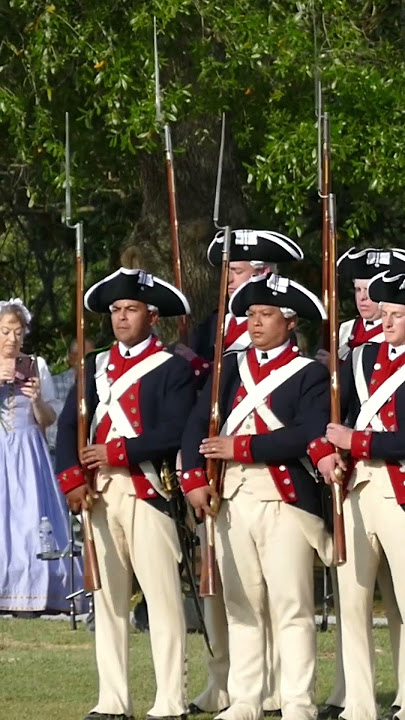 🇺🇸‘The Old Guard’ Demonstration Firing Muskets in Formation “Make Ready… Take Aim… FIRE!”💥💥💥💥