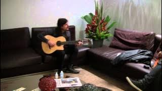 Angra - Carry On (Lobby Rehearsal)