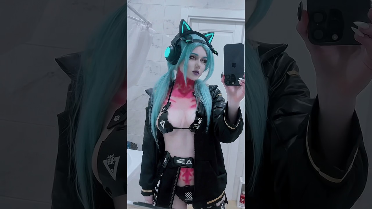 Hey, Choom 💚Cyberpunk Edgerunners | Rebecca Cosplay #cosplay #asmr #egirl #cosplay
