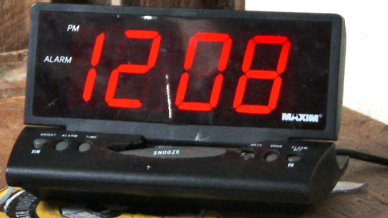 maxim time clock