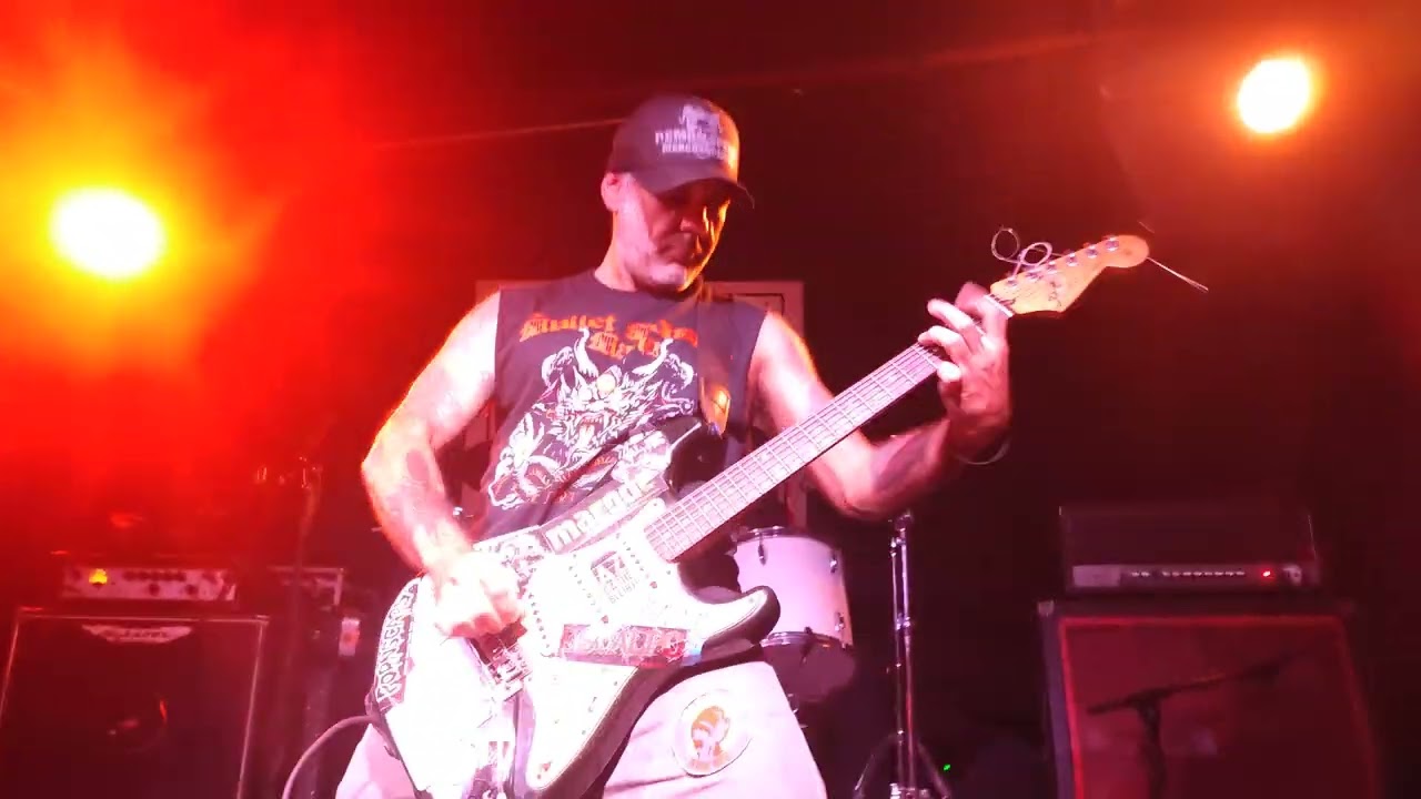 The Mullet Monster Mafia "Speed Surfing" - Le Cirque Électrique Paris 13/03/2024