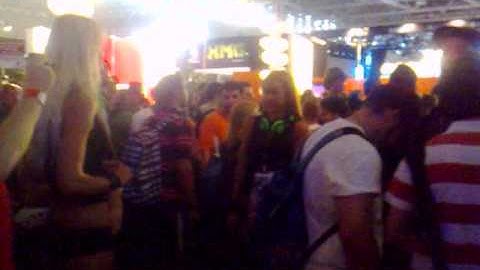 gamescom razerstand +frauen !^^