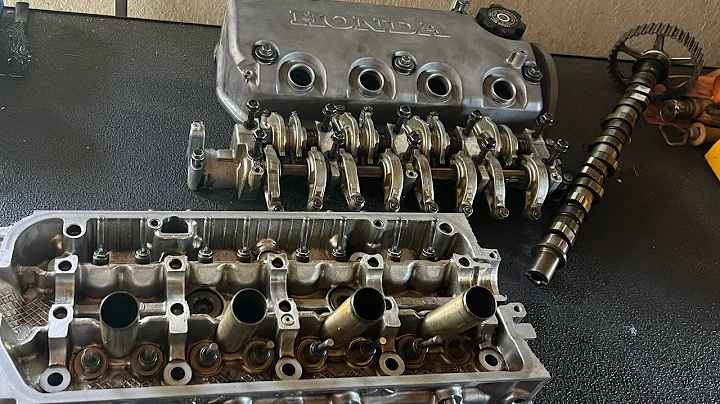 How to remove D series ( Valve Cover, Rocker Assembly, Cam Shaft, Valve Springs, and Valves ) #crx