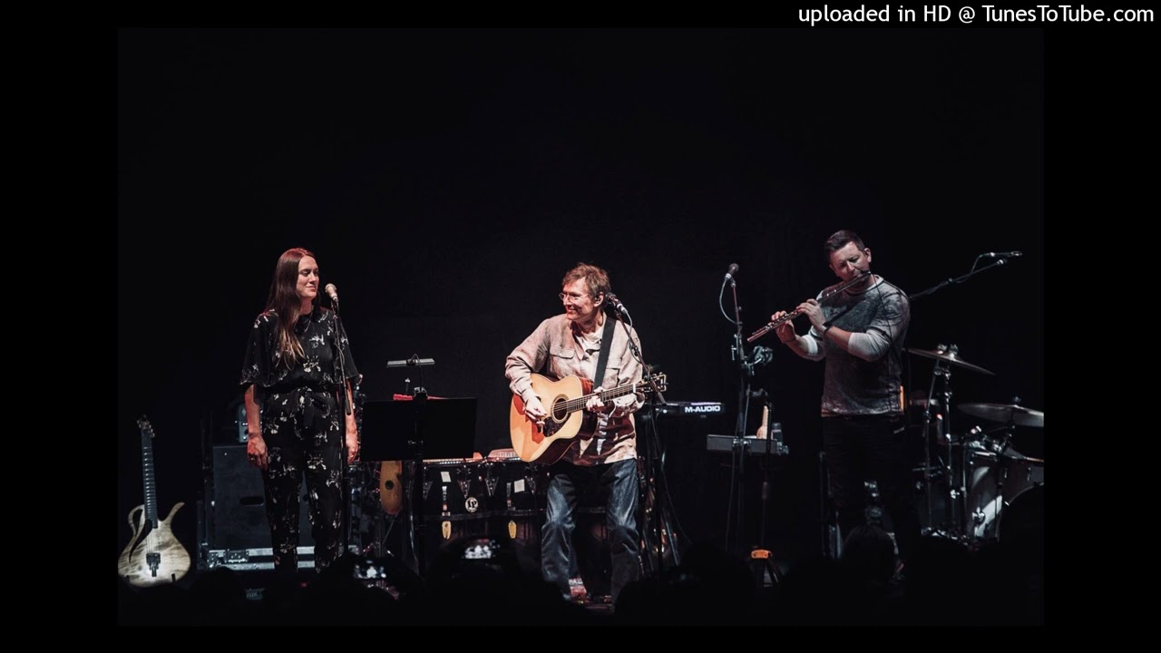 Steve Winwood - Roll With It, feat. Lilly Winwood (Live 2018 