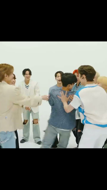 SVT took their song 'Circles' seriously 😭