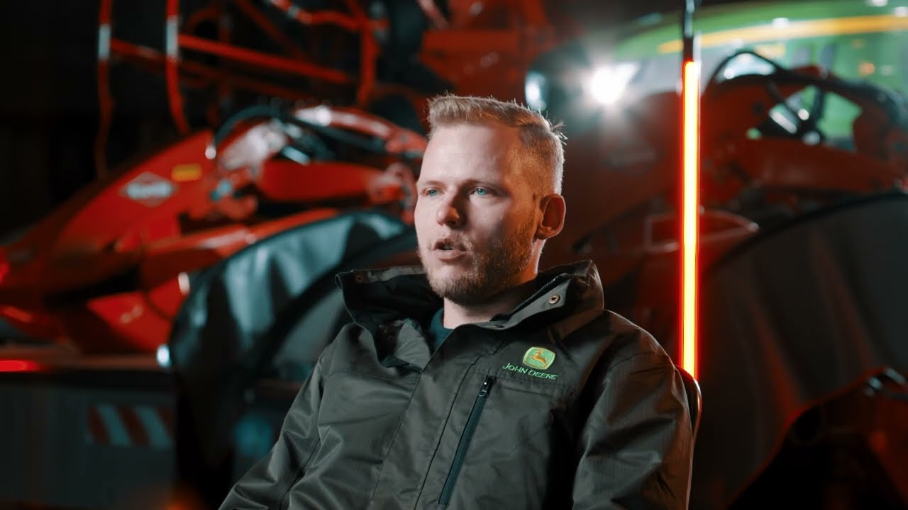 Familienbetrieb mit Power: Das Lohnunternehmen Reuter setzt auf KUHN-Maschinen für die Futterernte 🚜