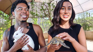 Deshae Frost Takes British Bae To A EXOTIC Petting Zoo!
