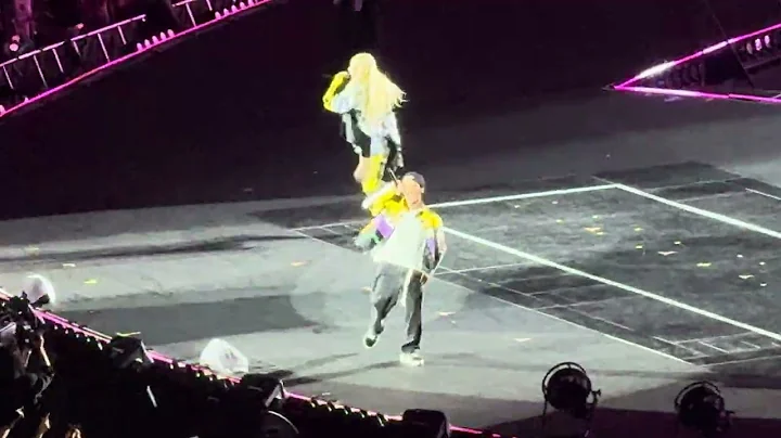 Surprise Guest Bruno Mars! Rose BLACKPINK DEADLINE TOUR DAY 2 LA