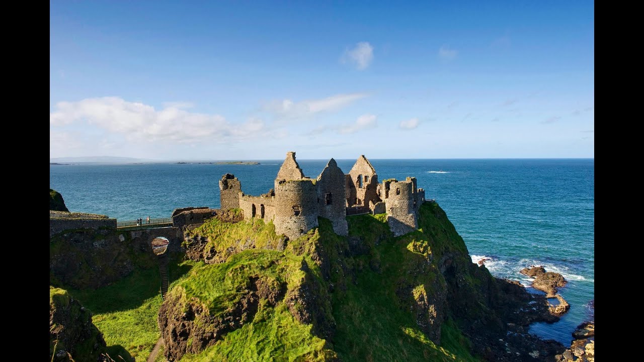 Causeway Coast Walking tour, from Ballintoy to BUshmills