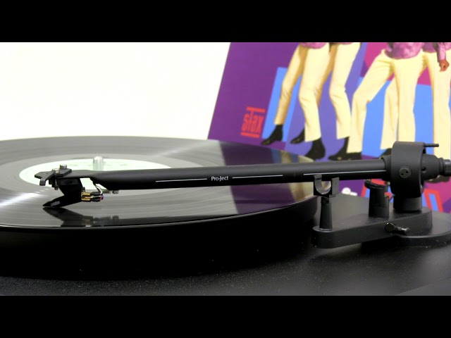 Sam & Dave - Sam & Dave - When Something Is Wrong With My Baby (Official Vinyl)
