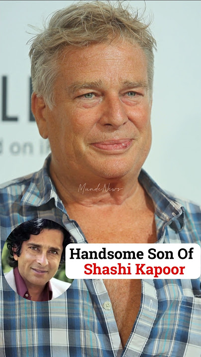 Karan Kapoor with his majestic blue eyes looks handsome at red carpet of mami FF#shorts #karankapoor