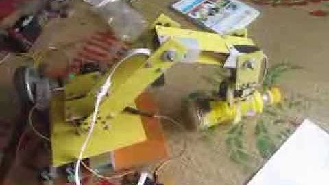 Demo Mô hình cánh tay robot 5 bậc tự do