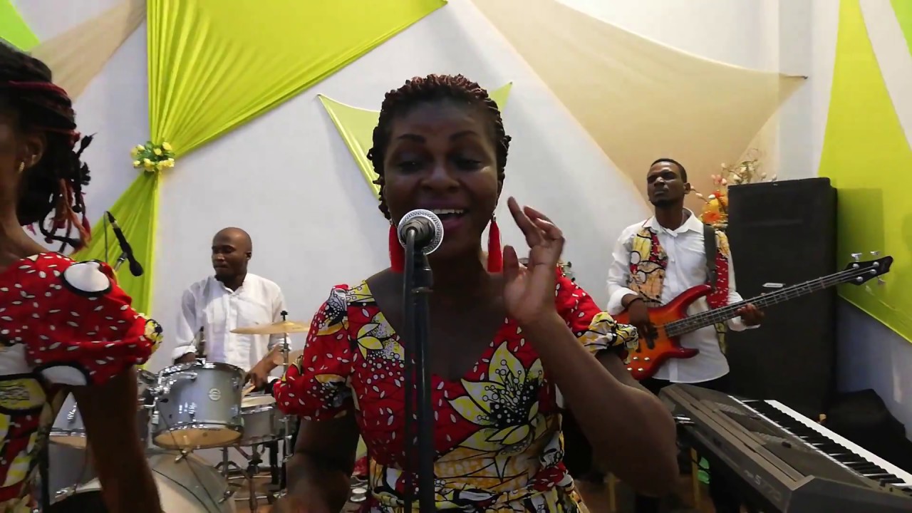 D'UN SEUL CHOEUR - 1ere Edition - Fire Praise