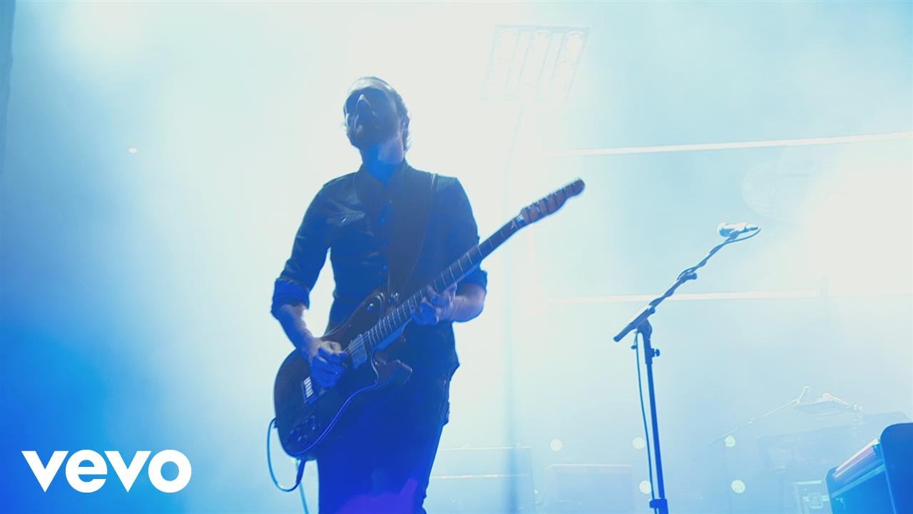 Watch Vetusta Morla - Los Días Raros (En Directo) on YouTube