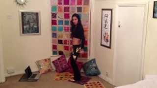 HOW TO DO A BELLY DANCE KNEE DROP (HIP DROP) Free Online Bellydance Tutorial