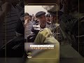 فلسطيني كبير في السن يواجه مجند اسرائيـ يلي ويتنمر عليه يلـ ـعن ابو اللي جابكم علي هذه البلاد فلسطيني كبير في السن يواجه مجند اسرائيـ يلي ويتنمر عليه يلـ ـعن ابو اللي جابكم علي هذه البلاد