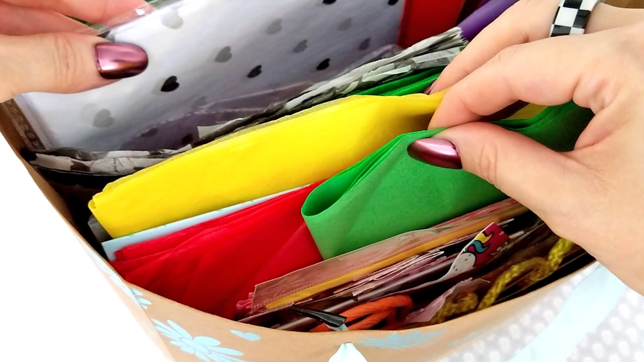 ASMR Sorting Tissue Paper • Rummaging, Organizing, Uncrumpling • No Talking