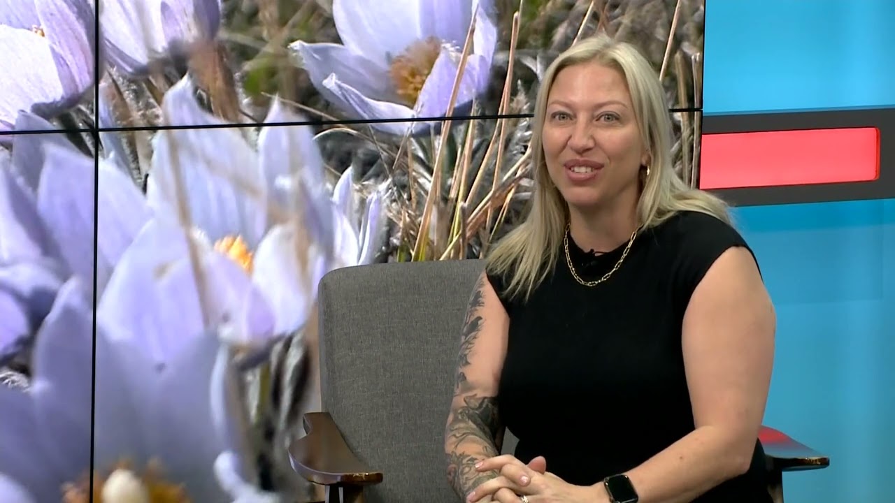 Brick Oven Minute Salted Caramel Cruffin and Strawberry Danish