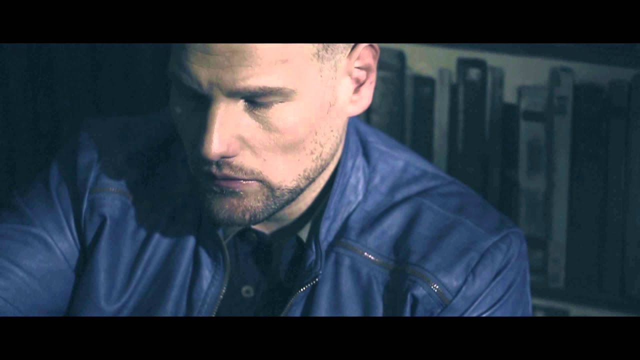 Regardez KOCSIS TIBOR – Soha már (Hivatalos videoklip) sur YouTube