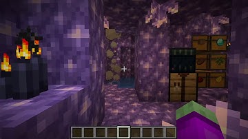 Amethyst Geode Base 20w45a