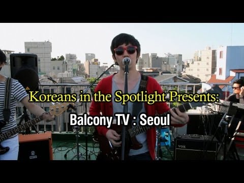 BALCONY TV :