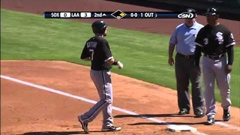 2010/09/26 Kotsay reaches on error