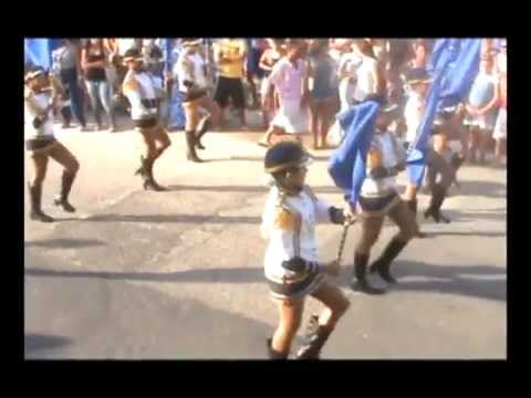 Vídeo: Desfile Do Portal