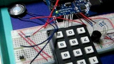 Play notes using timer 1 and timer 2 of Arduino simultaneously