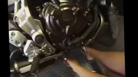 Fitting Arrow exhaust system on the Yamaha MT-07