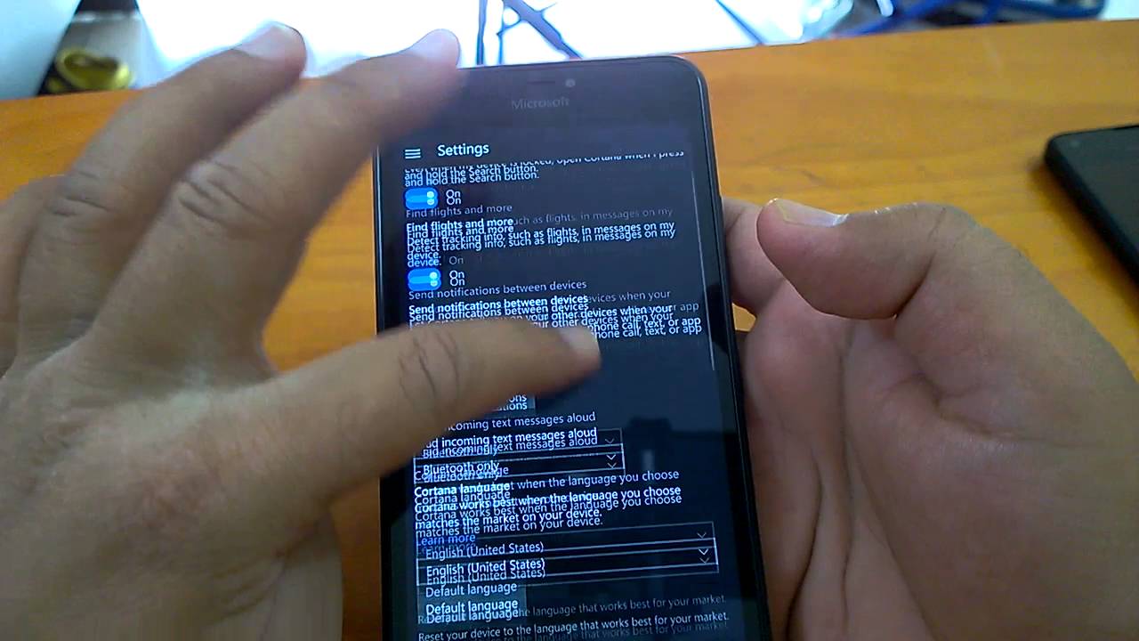Windows 10 Mobile Build 14332 unreported changes hands-on demo