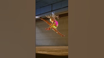 Thumbnail of Ruby's superpower #shorts 💃💥💪 #dancer