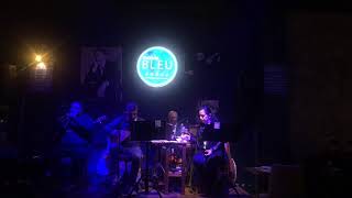 Monde Bleu Türkü Bar- Candan İleri