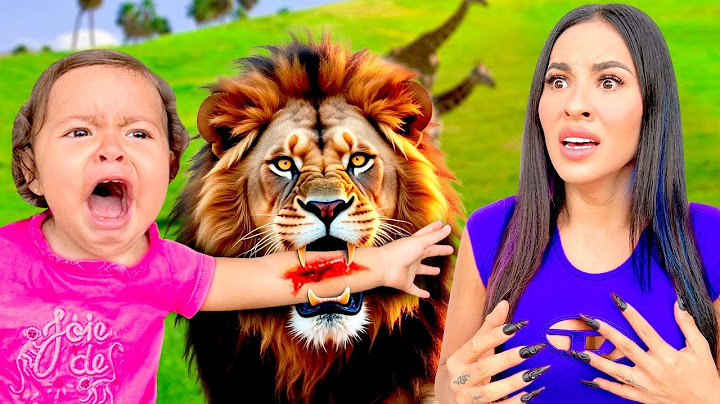 A LION BIT NASYA AT THE ZOO!!