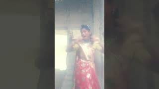 bhelpuri Kha Raha tha main to ras main to raste se ja Raha tha main to bhelpuri Kha Raha tha waw