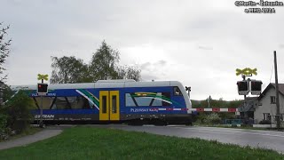 železniční přejezd Klatovy-Beňovy - P850 / 15.04.2024 / Czech railroad crossing
