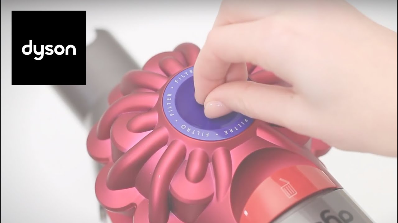 Moment Uitsteken zak How to wash your Dyson V7™ cord-free vacuum's filter - YouTube