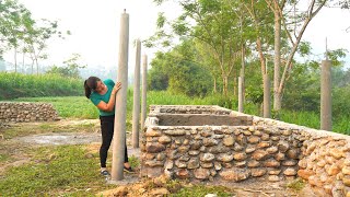 Building stone pig pens, cast concrete columns - Raise pigs farm | Ly Hieu Hieu