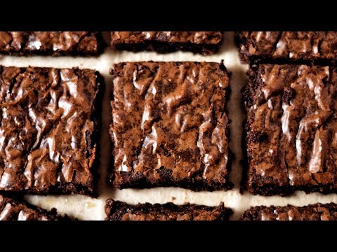 THE BEST FUDGY BROWNIES RECIPE EVER! | HOW TO MAKE EASY HOMEMADE BROWNIES