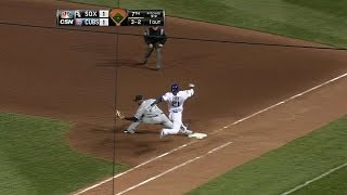 CWS@CHC: Ramirez makes tough play to throw out Lake