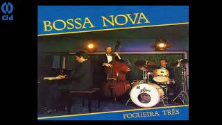 Video thumbnail of "Bluechanga - Fogueira três"