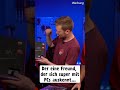 Der Eine Freund Der Sich Super Mit PCs Auskennt Der Eine Freund Der Sich Super Mit PCs Auskennt
