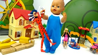 ¿Qué sucede con Ladybug en la ciudad? Aventuras de muñecas. Vídeos para niñas.