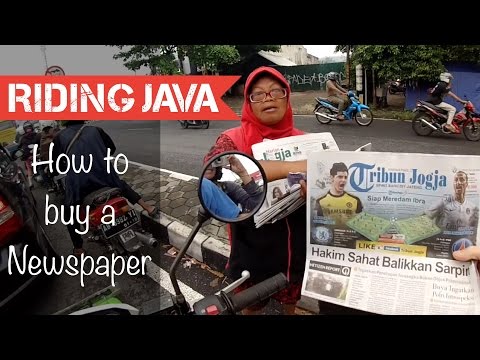how-we-buy-a-newspaper-in-indonesia-|-motovlog-indonesia