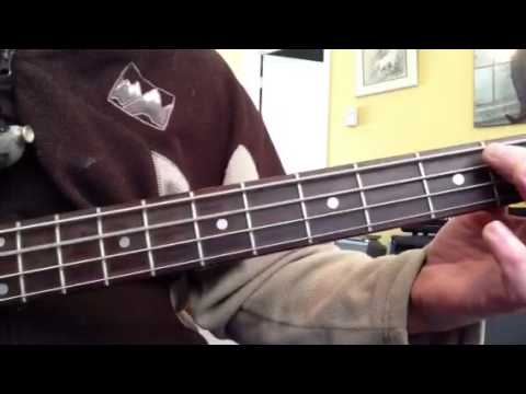 how-to-play-7-nation-army-on-bass