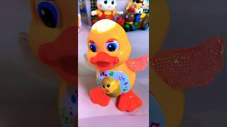 Energetic Duck Dancing ARam Sam Sam 🐥⚡️💛 #youtubeshorts #trending #toys