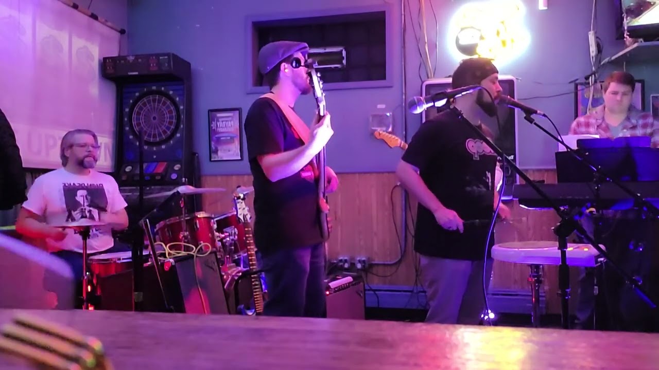 Dr Worm (TMBG Cover) Valuable Counter Space live @ Uptown Tavern, Westmont 1/19/24