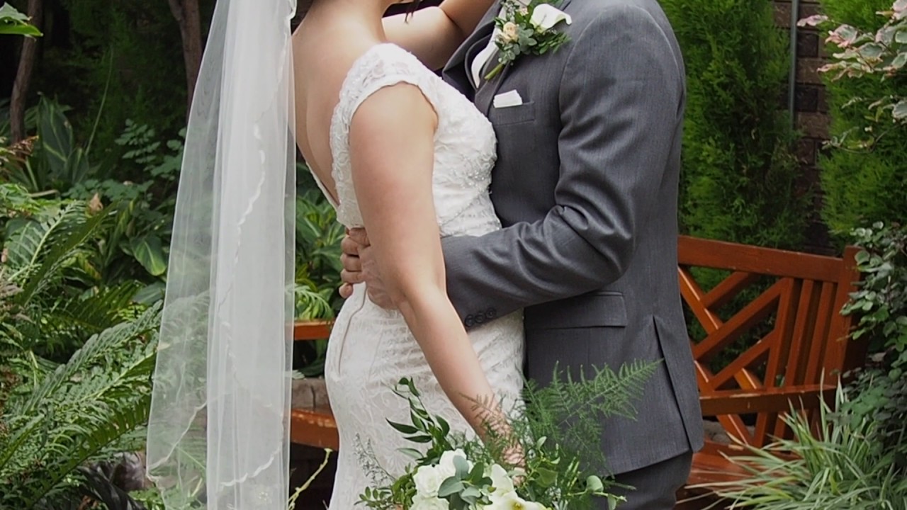 D'Arcy & Alex St Boniface Golf Club Winnipeg Wedding Videographer